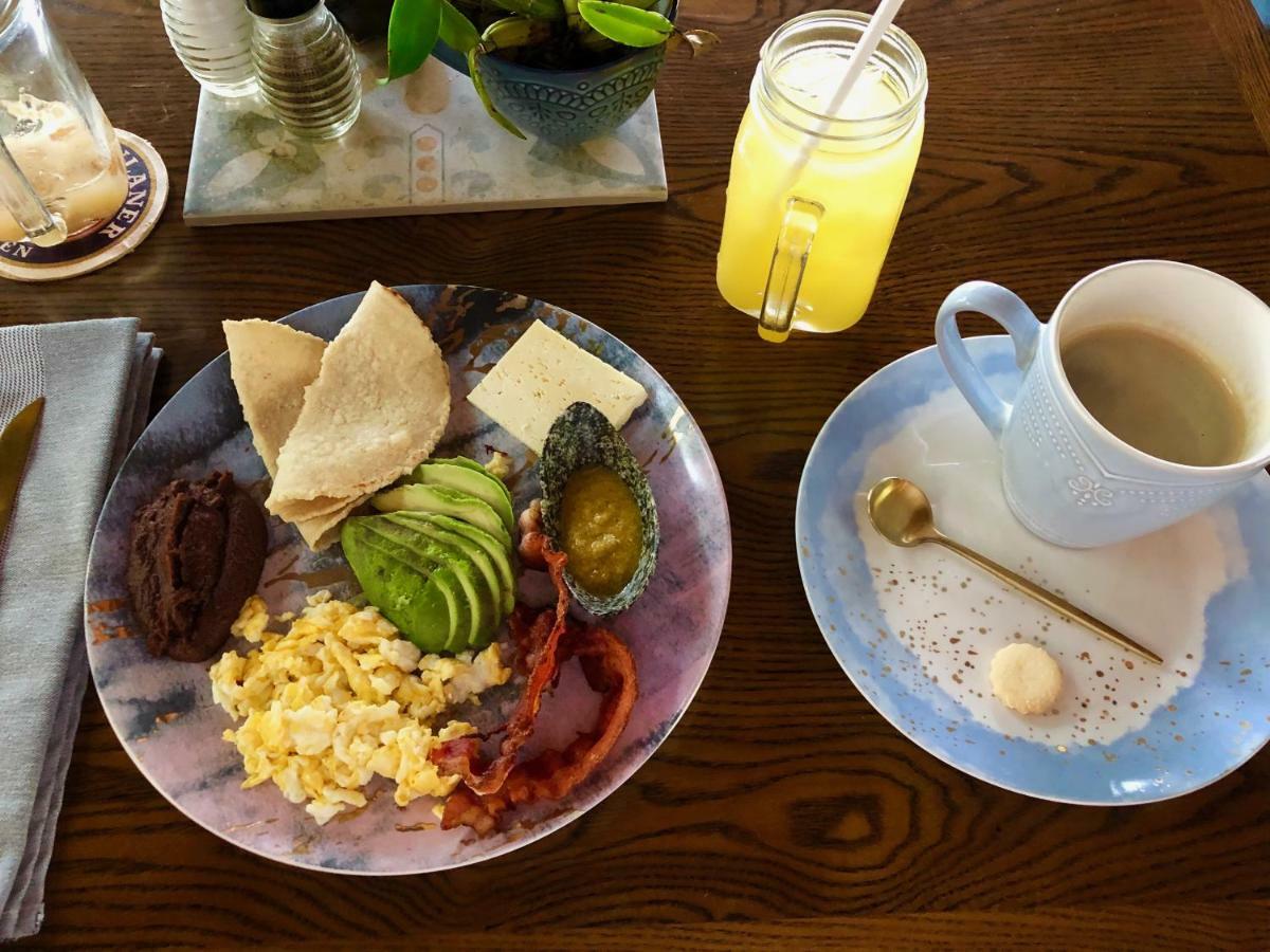 Hotel Posada Las Orquideas,웨스트 엔드 외부 사진